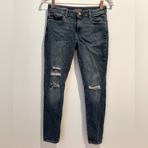 DL1961 Chloe Skinny Nebulous Distressed Girls Jeans. Size 14.